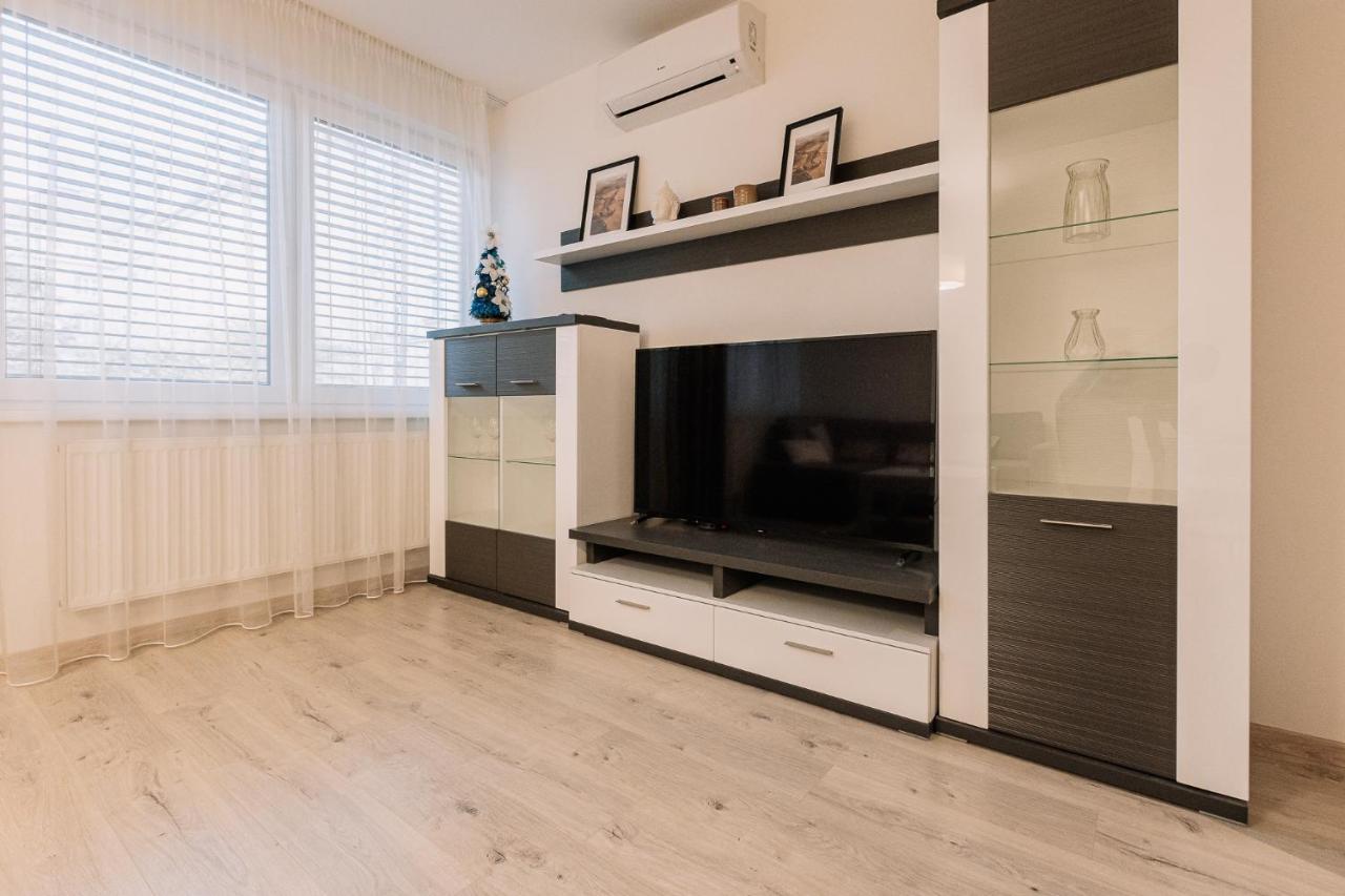 شقة Skau Dunajska 58A Apt3 براتسيلافا المظهر الخارجي الصورة