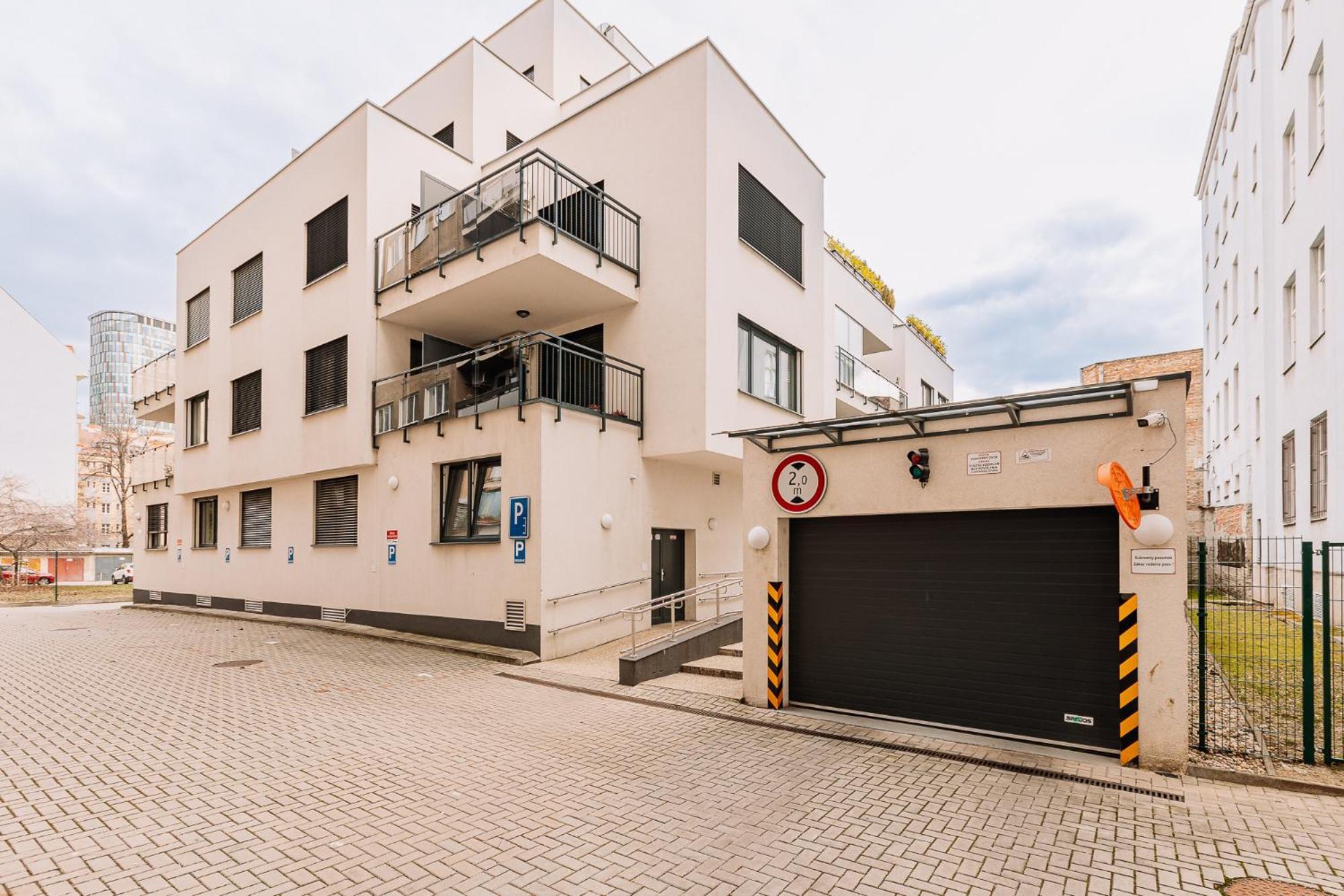 شقة Skau Dunajska 58A Apt3 براتسيلافا المظهر الخارجي الصورة